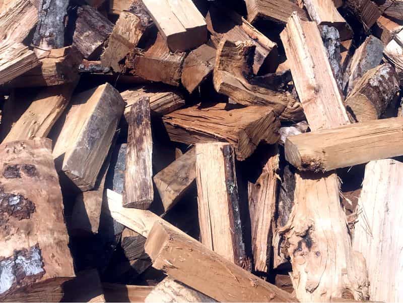 Loose-thrown Air Dried Cord Wood